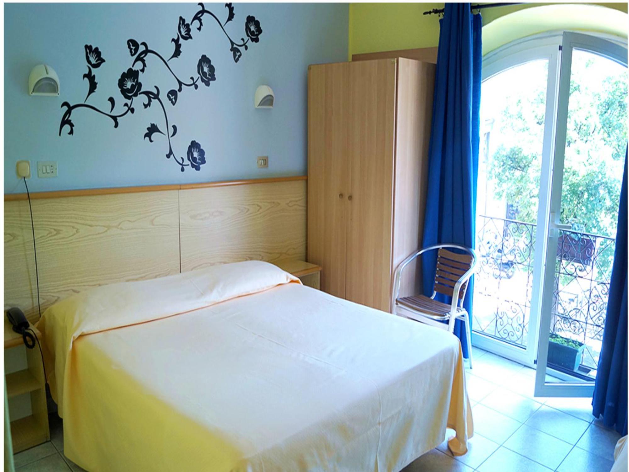 Hotel Stazione Novara Ngoại thất bức ảnh